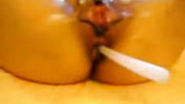 Scopata doggystyle sul pavimento porno vintage italiani gratis con un cuscino