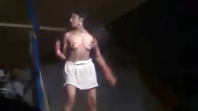 Dopo il sex video italiani gratis pompino incredibile, lei ha cunnilingus