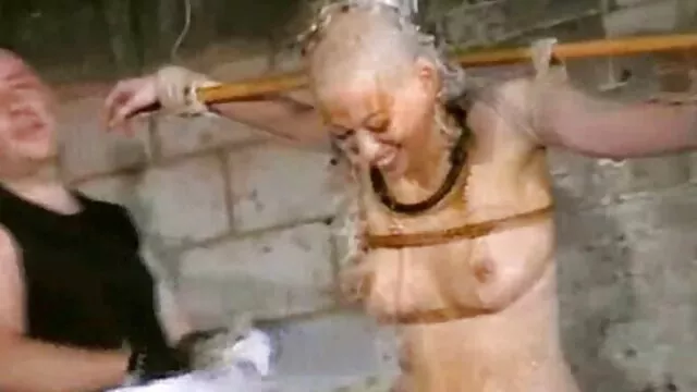 Tre ragazzi scopata una giovane ragazza con film trans italiani gratis tette giganti
