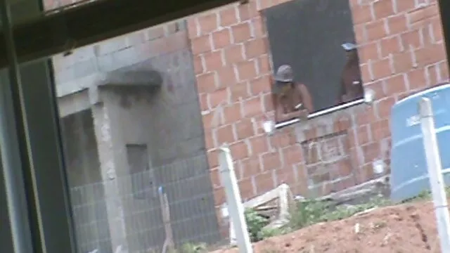 Una signora saggio sapere che cosa gli uomini hanno bisogno, si spoglia di fronte a voi video xxx gratis italiani per rivelare lingerie, sexy ragazzo ben ispirato e hectically attacco