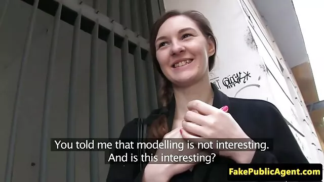Un ragazzo che lavora come trapano a film gratis erotici italiani percussione