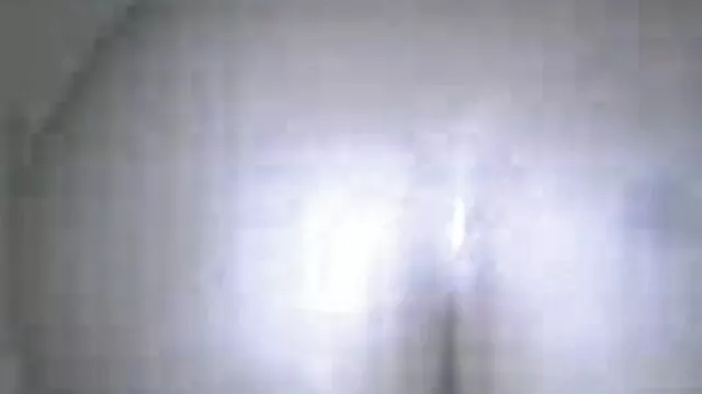 Cagna, grasso, brutto a cavallo video xxx gratis italiani su un cazzo del suo quasi collasso al ginocchio :)